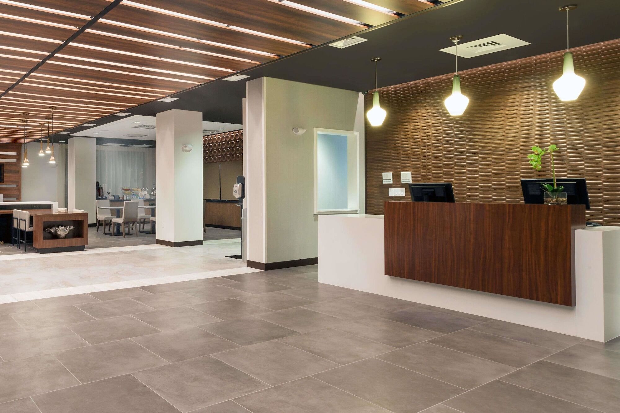 Готель Wingate By Wyndham Altoona Downtown/Medical Center Екстер'єр фото